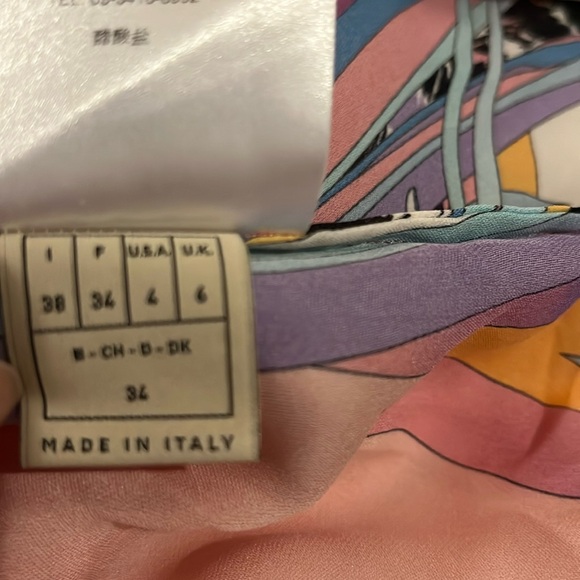 Emilio Pucci Top - Picture 7 of 11